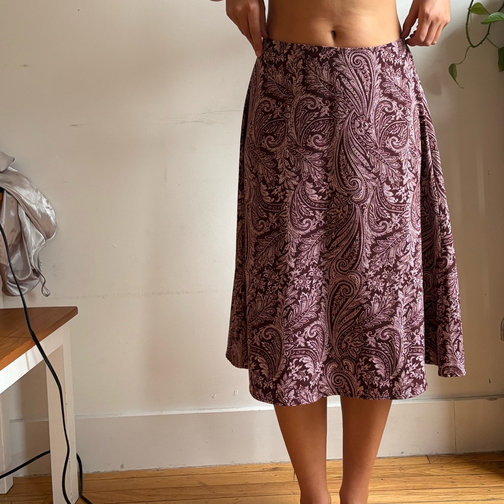 New York & Company Paisley Midi Skirt in Purple